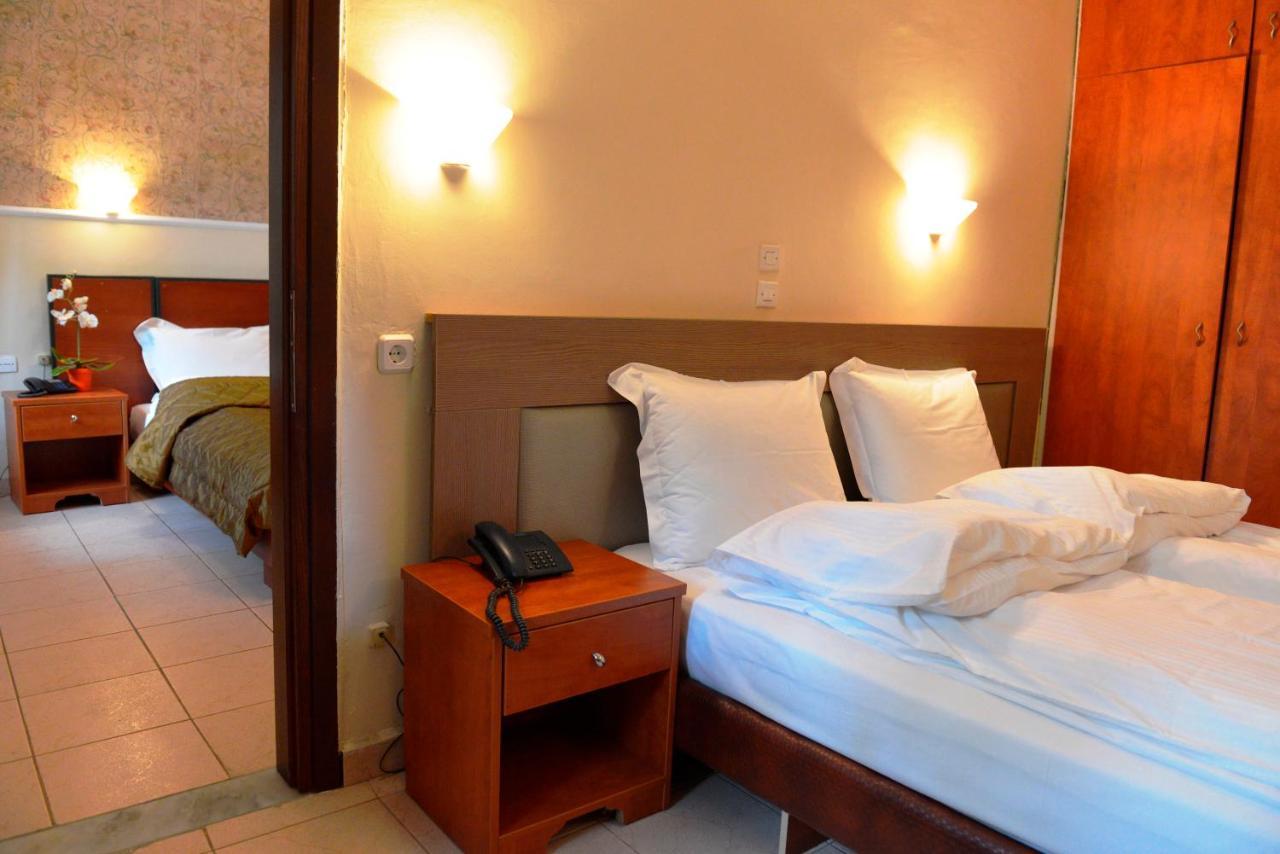Hotel Galaxy Krepeni Eksteriør billede