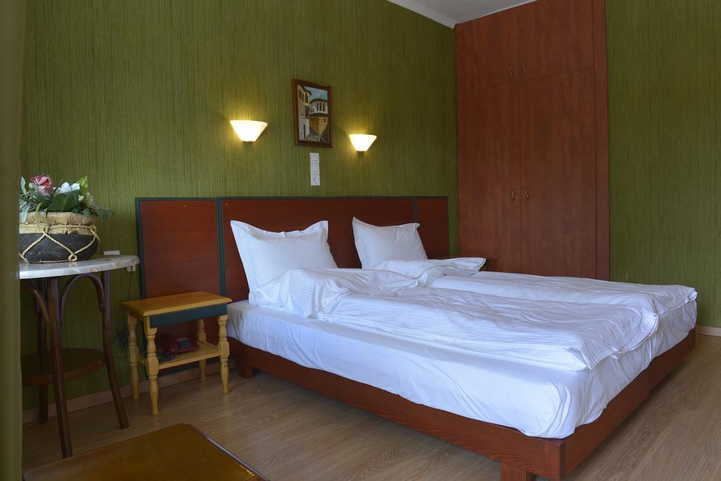 Hotel Galaxy Krepeni Eksteriør billede